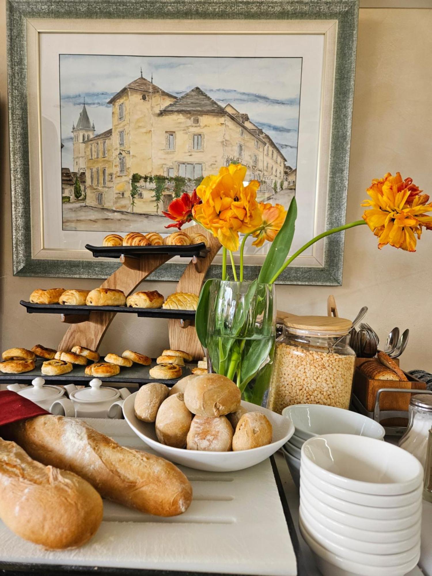 Le Val D'Amby Hotell Hieres-Sur-Amby Eksteriør bilde