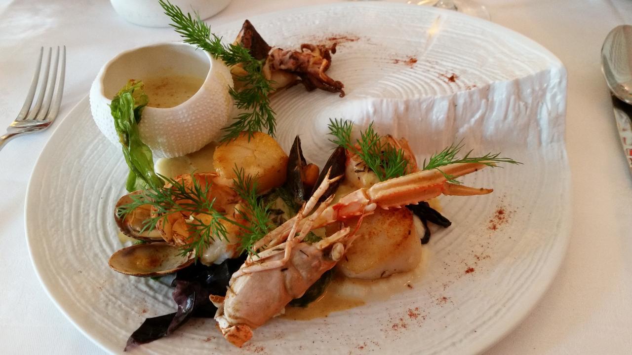 Le Val D'Amby Hotell Hieres-Sur-Amby Eksteriør bilde